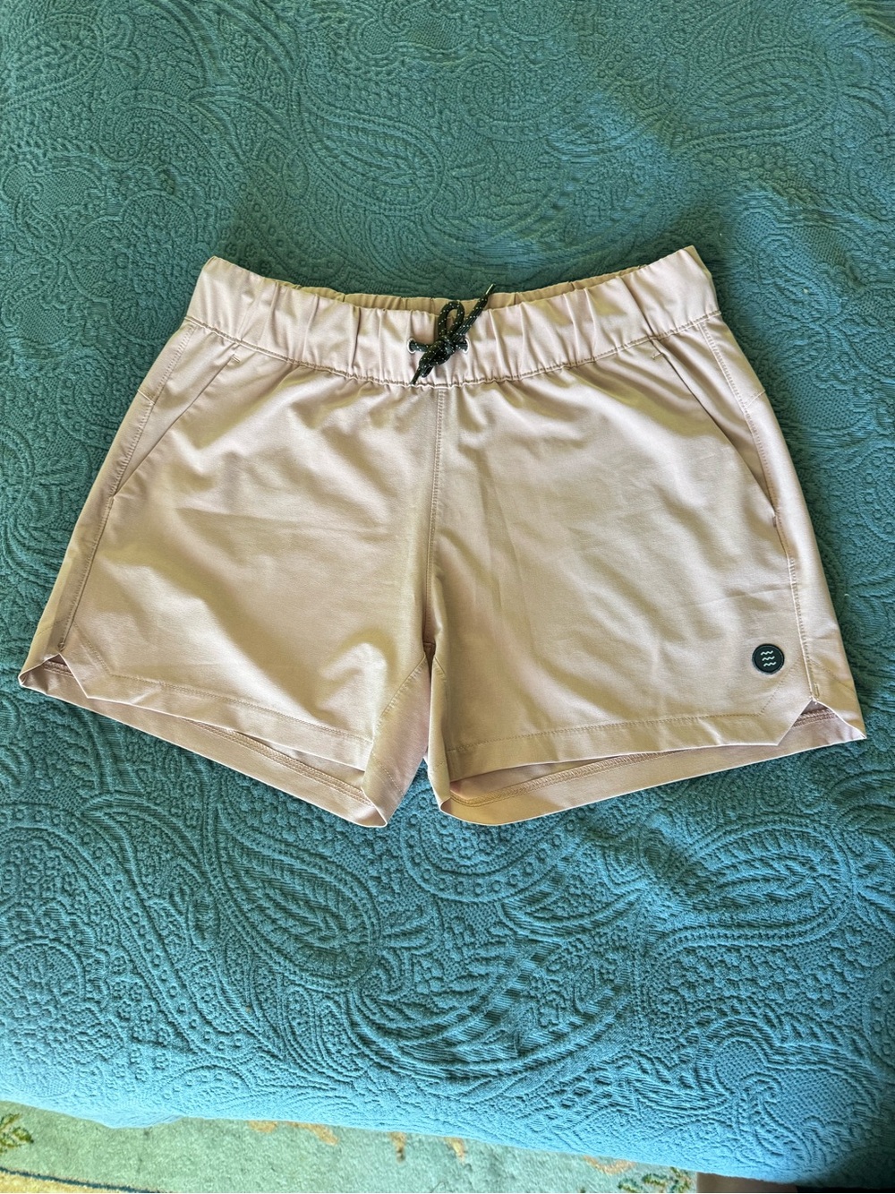 Freefly women’s Lightweight Elastic-Waist Shorts